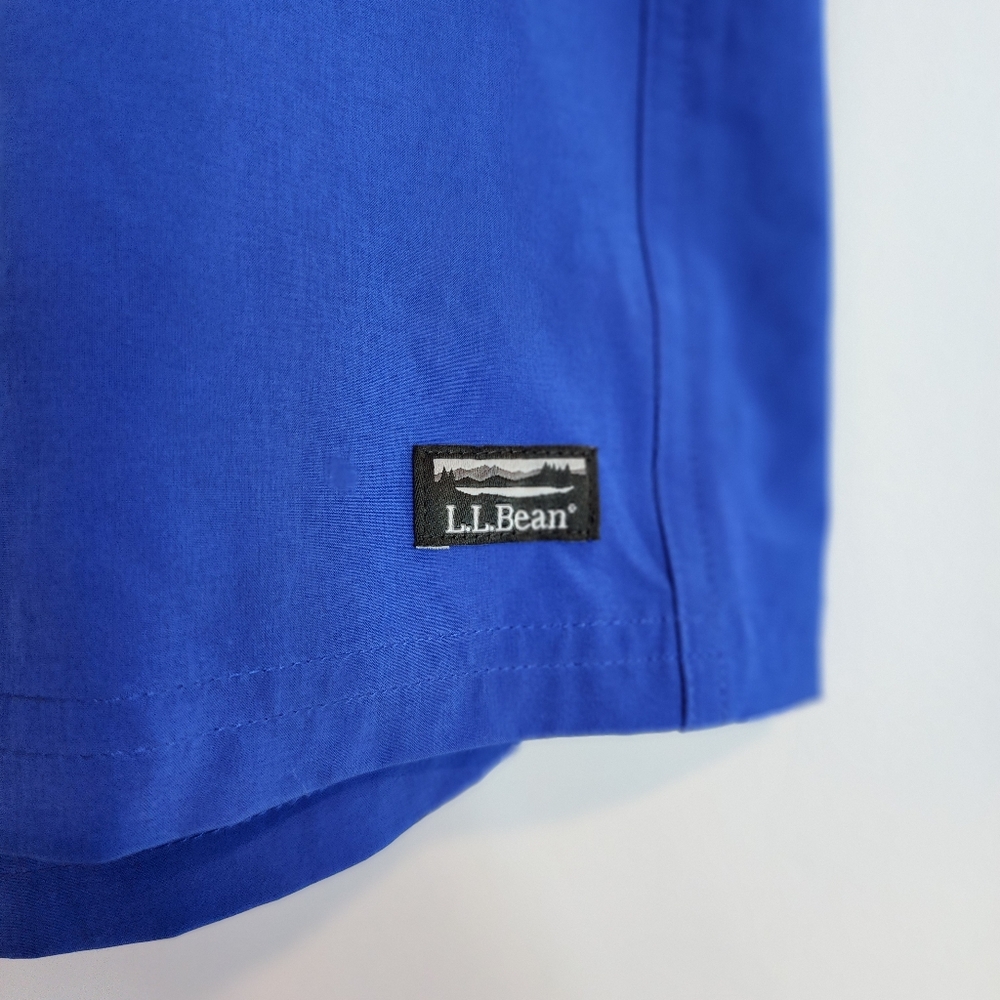 LL Bean Womens 18 Royal Blue Performance Shorts Flat Front Zippered Cargo Pocket - Picture 4 of 6